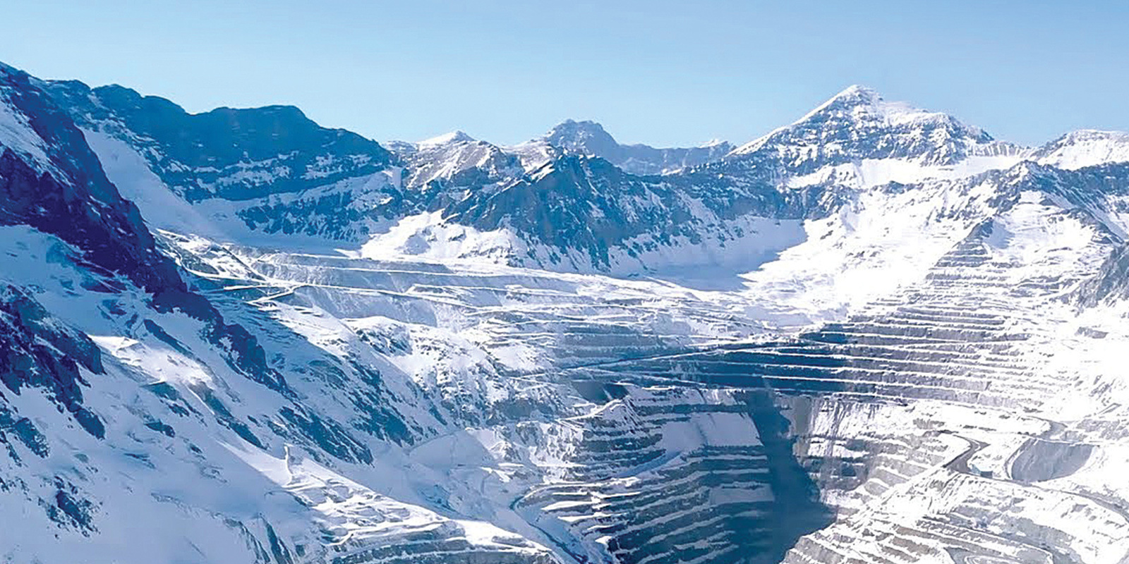 The Cordillera of Dreams (La cordillère des songes, Patricio Guzmán, 2019)