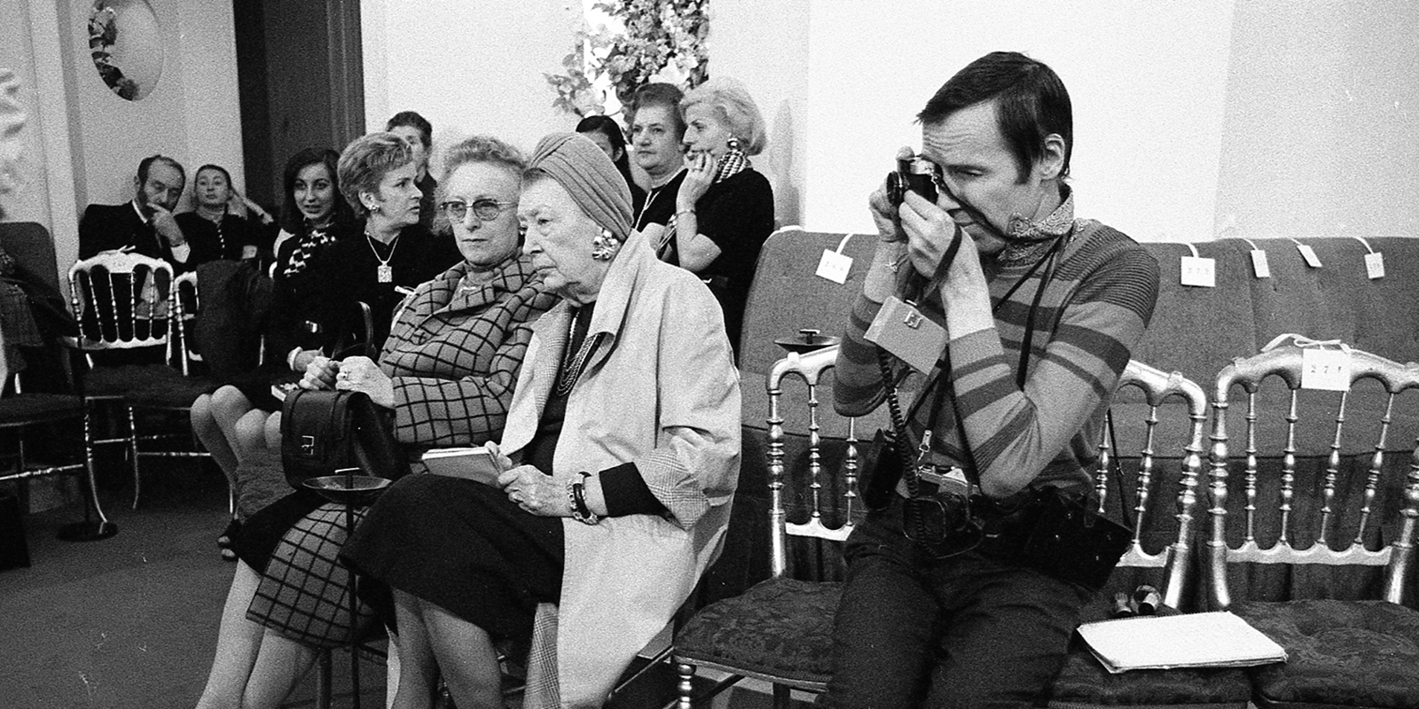 The Times of Bill Cunningham (Mark Bozek, 2019) STREAMING ONLINE