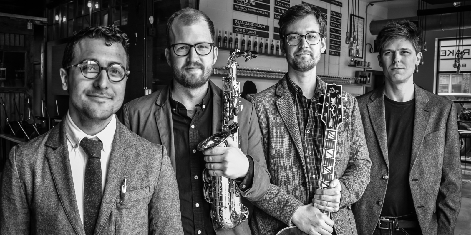 Swing & Wings The Alex Burgoyne Quartet Charlie's Stage (Free Happy