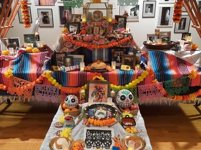 Community Ofrenda