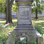 Old Franklin Cemetery Obelisk
