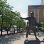 Jim Thome Statue